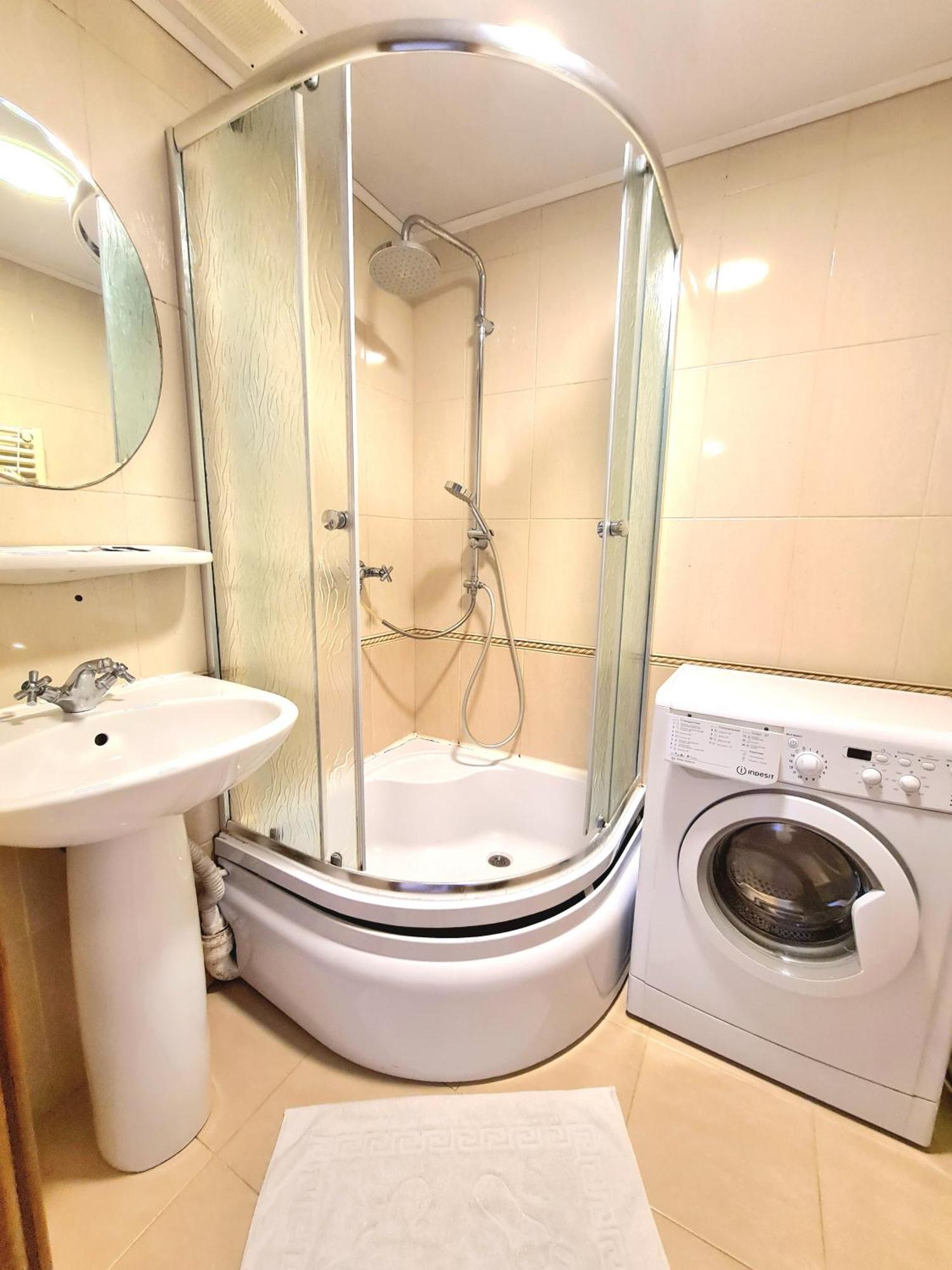Apartament 2 Bedrooms, Botanica Chisinau Luaran gambar